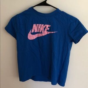 Nike t shirt